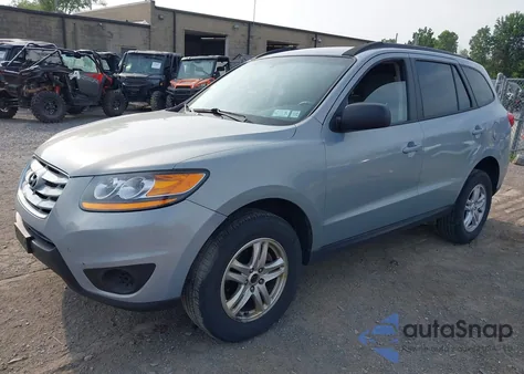 2010 Hyundai Santa Fe Gls from USA, damaged, VIN 5NMSGDAB4AH372051